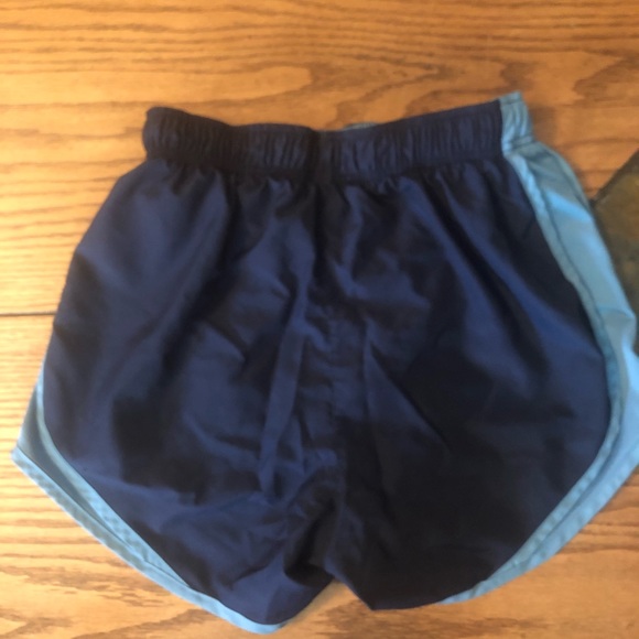 🌟3/$20 Nike shorts - Picture 4 of 4